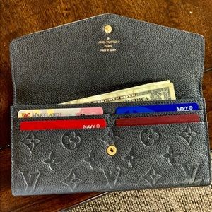 Pre-Loved Louis Vuitton Empriente Noir Wallet